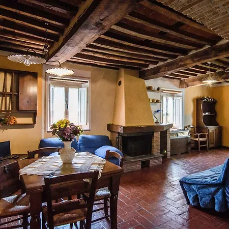 Chioi * Barga